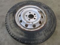 Komplettrad:215/75R16 111R Auf Felge: 6JX16 H2 ET68 LK5X118X71,1
